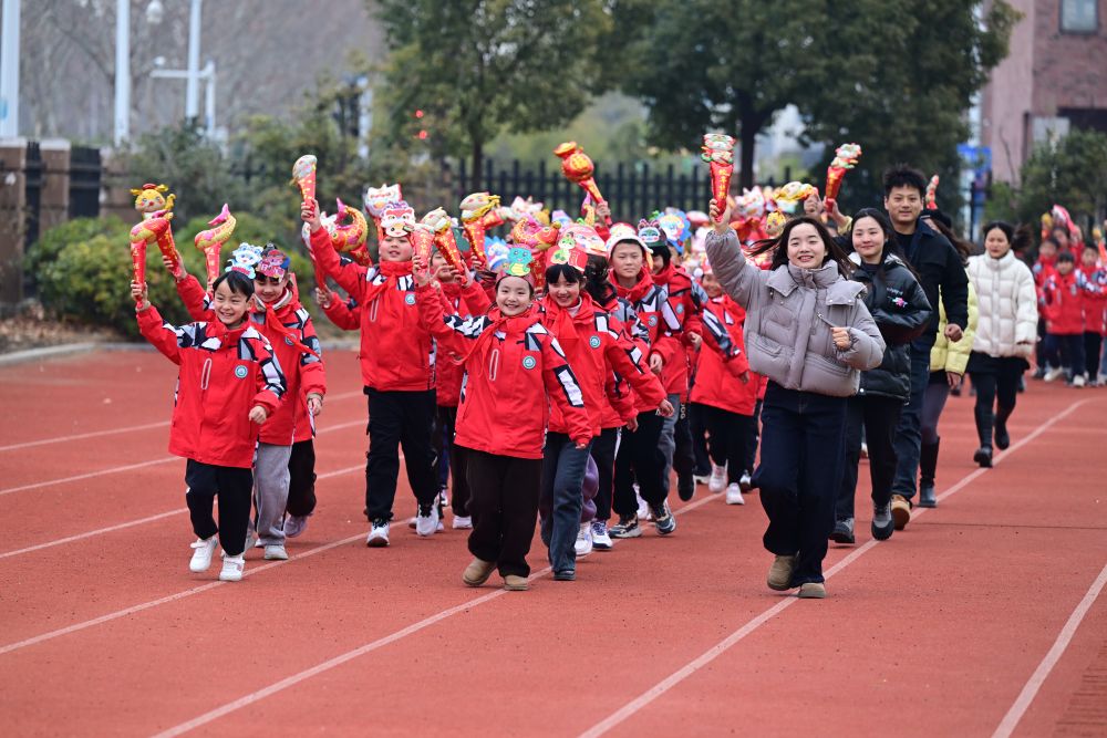 追光新学期来了！体育活动怎么这么热？(图1)